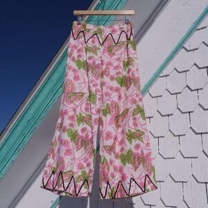 AMAZING‎ ✨ 70s mid/lowrise butterfly bell bottoms